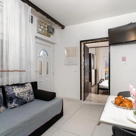 Cozy In Krk With Wifi Krk Town